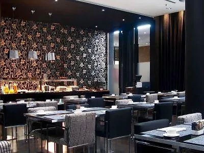 Ac Hotel Som By Marriott L'Hospitalet de Llobregat