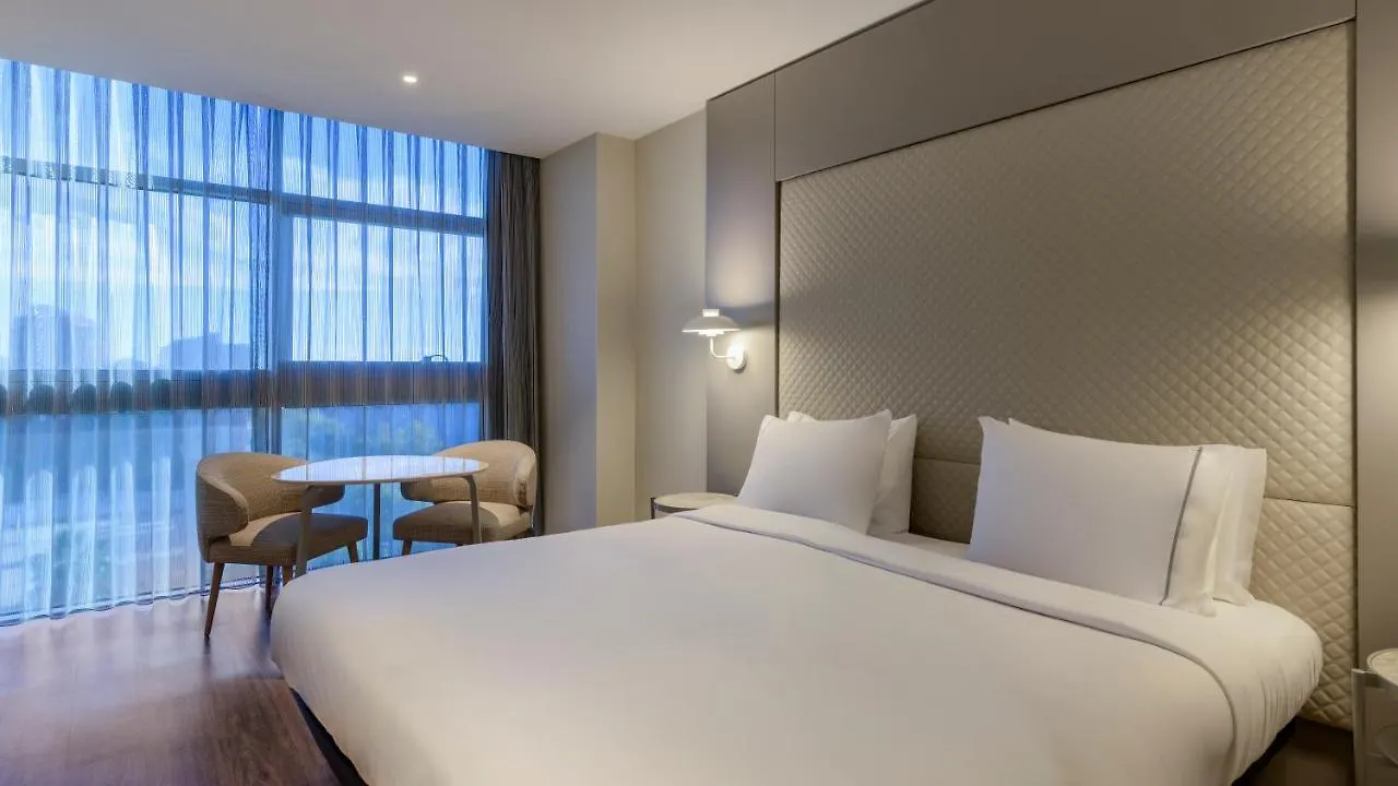 Ac Hotel Som By Marriott L'Hospitalet de Llobregat España