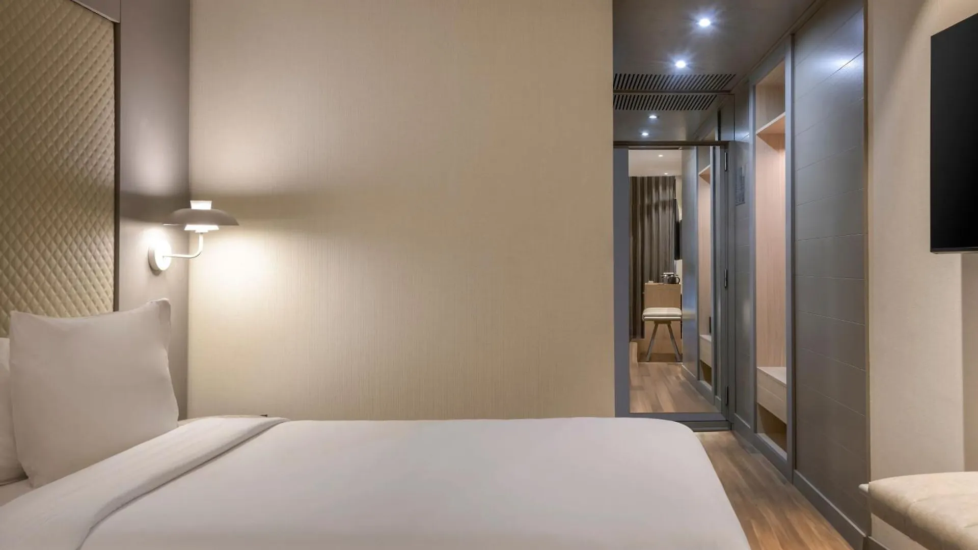 Ac Hotel Som By Marriott L'Hospitalet de Llobregat